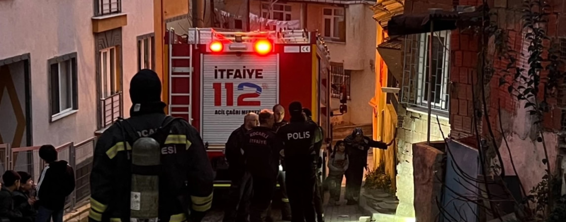 Fire Breaks Out in Single-Story House in Gebze, Kocaeli